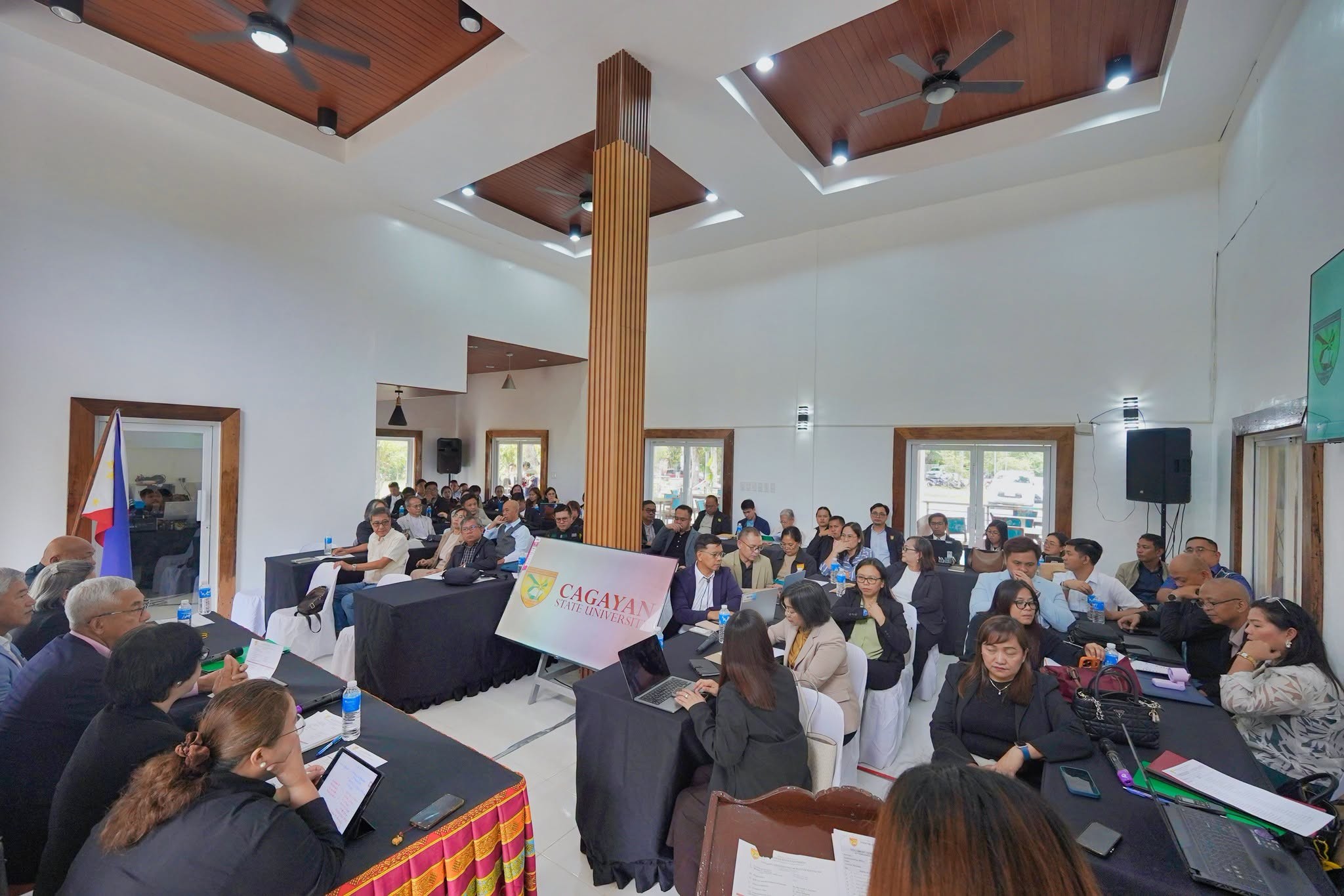 CSU-COMMITTEE-MEETING-TECHNOLOGY-RESEARCH-DEVELOPMENT photo 39
